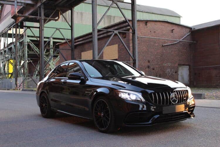 Rent a Mercedes-Benz C63S AMG in Dortmund