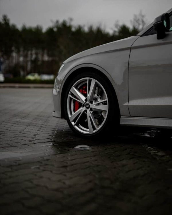 Rent an Audi RS3 in Stuttgart