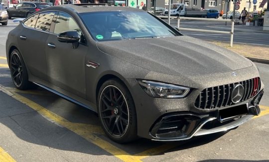 Rent a Mercedes AMG GT 63 4matic+ in Berlin