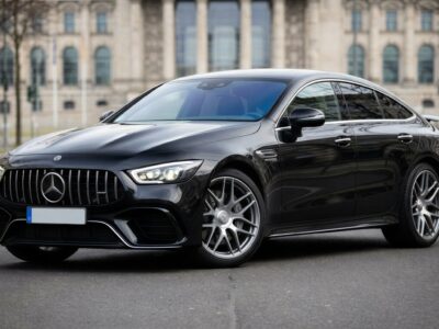Rent a Mercedes AMG GT 53 4matic+ in Berlin hero