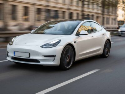 Rent a Tesla Model 3 in Stuttgart hero
