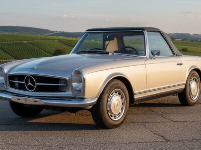 Rent a Mercedes 280 SL Pagode in Stuttgart Hero