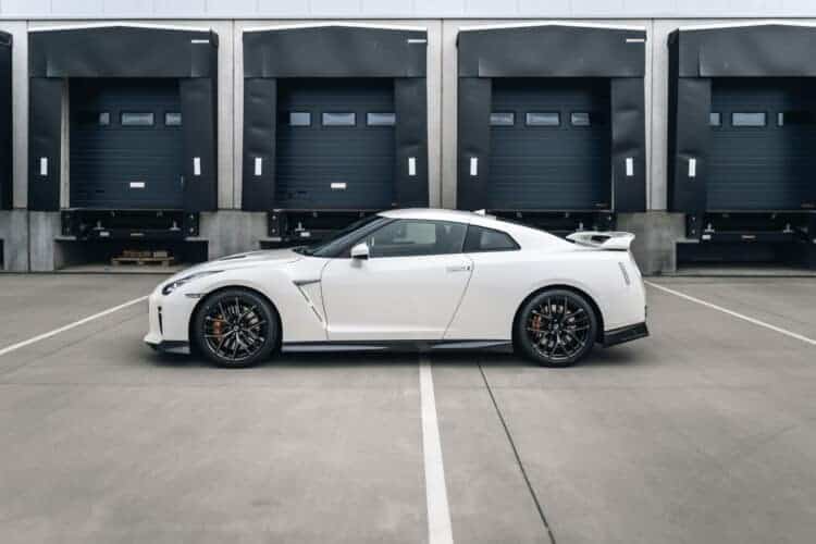Rent a Nissan GTR in Heilbronn
