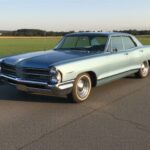 Rent a Pontiac Catalina Oldtimer in Munich Hero
