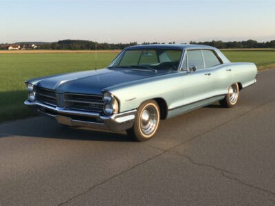 Rent a Pontiac Catalina Oldtimer in Munich Hero