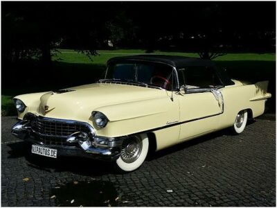 Rent a CADILLAC ELDORADO in Hannover