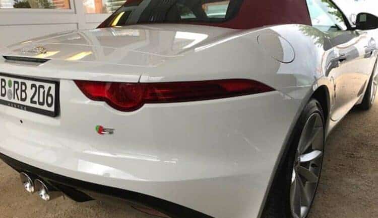 Rent a Jaguar F-Type in Frankfurt