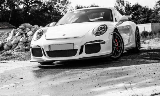 Rent a Porsche 911 GT3 in Frankfurt
