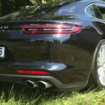 Rent a Porsche Panamera 4S in Frankfurt