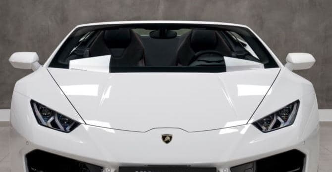 Rent a Lamborghini Huracan Spyder in Frankfurt