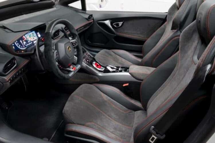Rent a Lamborghini Huracan Spyder in Frankfurt