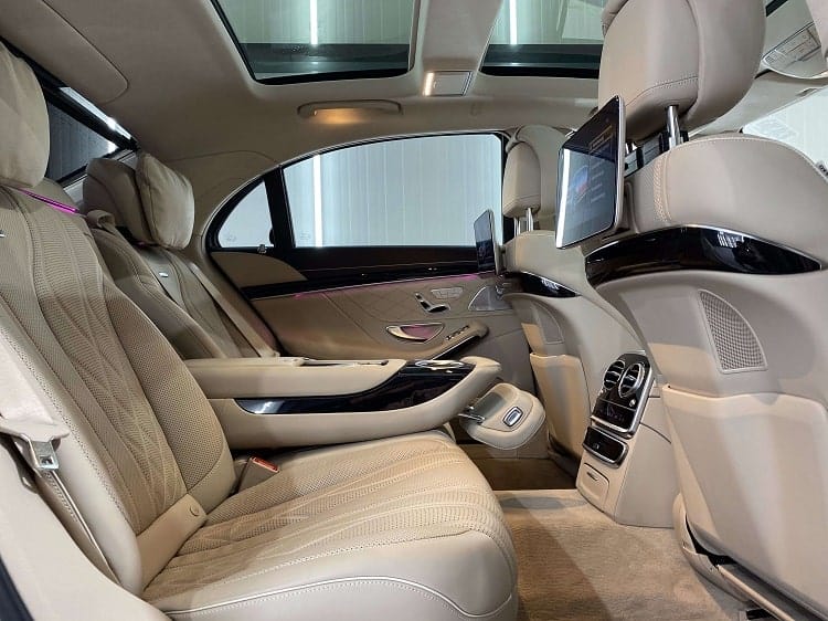 Rent a Mercedes S63 AMG in Bremen