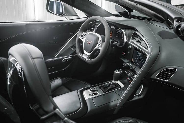 Rent a Corvette Z06 Competition Convertible in Bremen