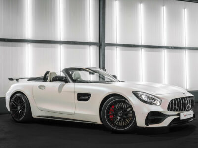 Rent a Mercedes AMG GT-C Roadster in Bremen