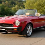 Rent Fiat 124 Sport Spider classic car in Munich Hero