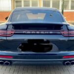 Rent a Porsche Panamera 4S in Düsseldorf