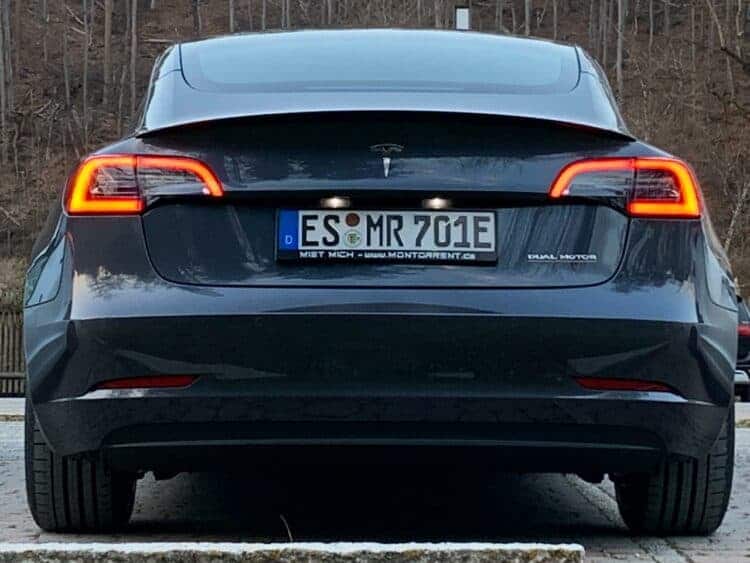 Rent a Tesla Model 3 Performance in Stuttgart
