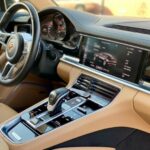 Rent a Porsche Panamera 4S in Düsseldorf