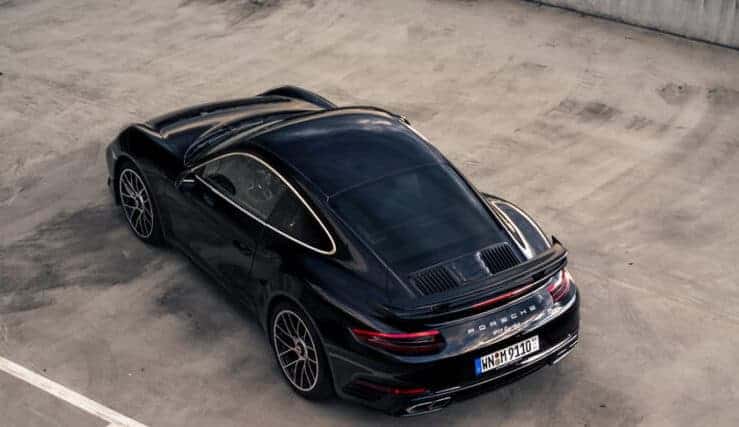 Rent a Porsche 911 Turbo in Stuttgart