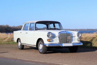 Rent a Mercedes 200 D in Flensburg