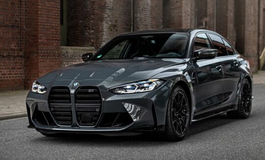 Rent a BMW M3 Competition in Dortmund
