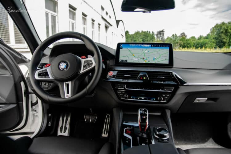 Rent a BMW M5 Competition in Paderborn