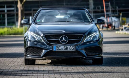 Rent a Mercedes E-Class convertible in Dortmund