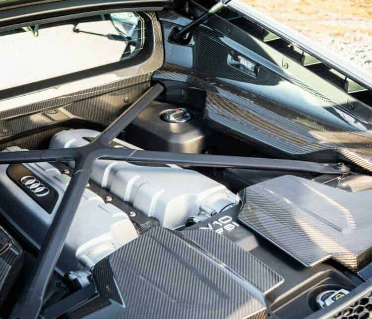 Rent an Audi R8 V10 Performance in Munich
