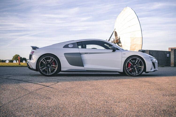 Rent an Audi R8 V10 Performance in Munich
