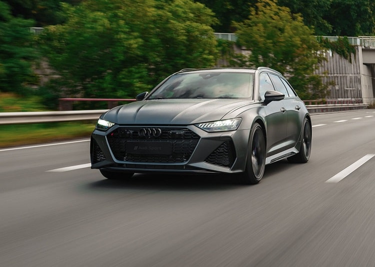 Rent an Audi RS6 C8 Avant in Bielefeld
