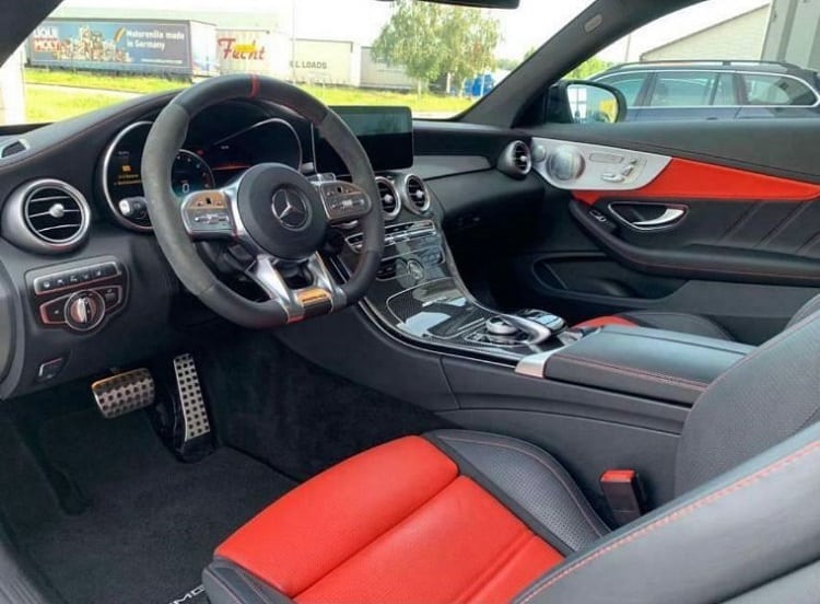 Rent a Mercedes-Benz C63S AMG in Hamburg