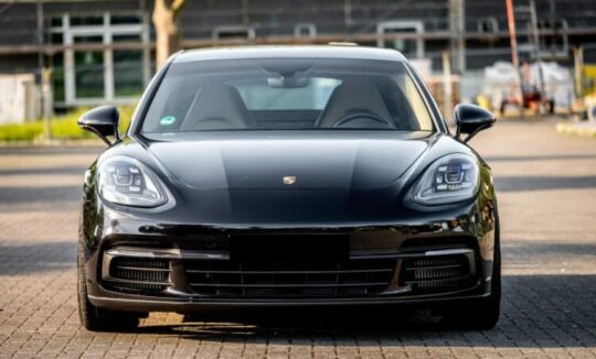 Porsche Panamera voucher one day rental
