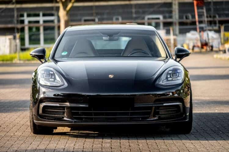 Porsche Panamera voucher one day rental