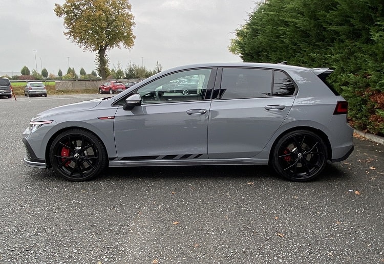 Rent a VW Golf 8 GTI Clubsport in Hamm