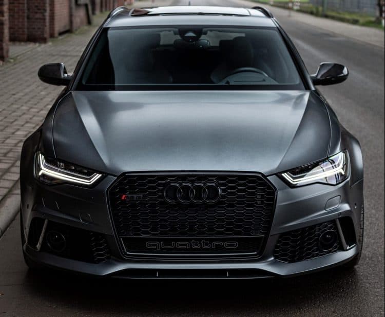 Rent an Audi RS6 Performance in Dortmund