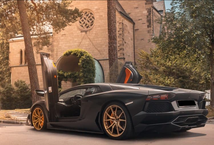 Rent a Lamborghini LP-700 Aventador in Berlin