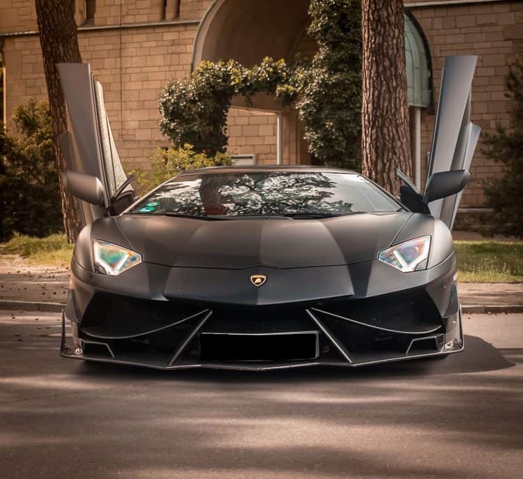 Rent a Lamborghini LP-700 Aventador in Berlin