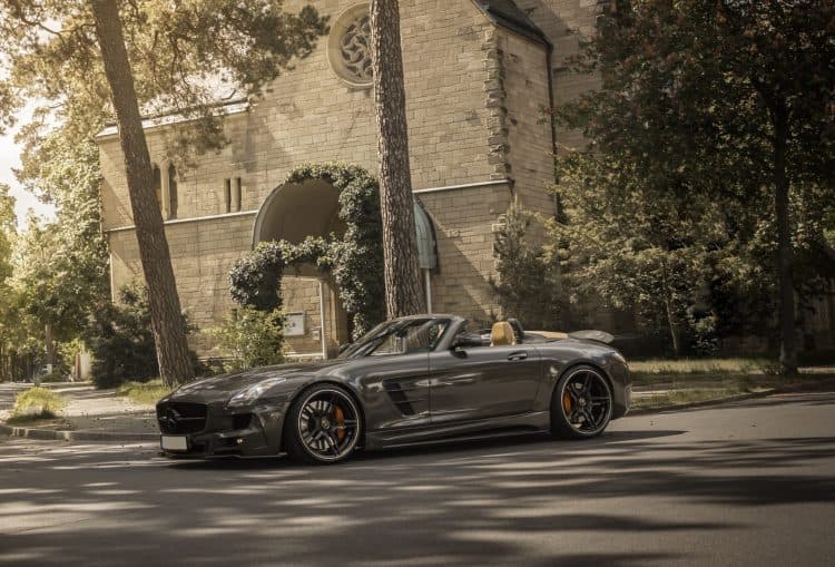 Rent a Mercedes AMG SLS Roadster in Berlin