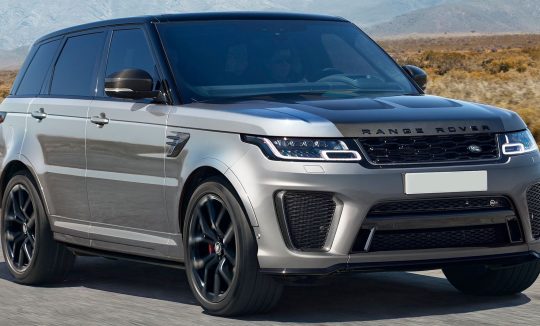 Rent a Range Rover Sport SVR in Hamburg