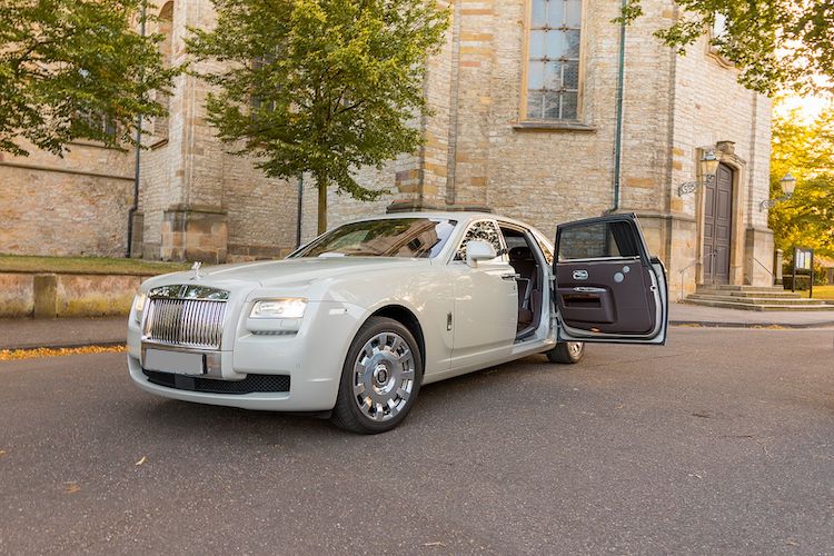 Rent a Rolls Royce Ghost in Stuttgart
