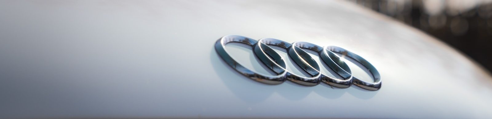 Rent an Audi RS