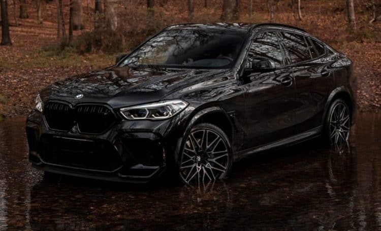 Rent a BMW X6 M Competition in Frankfurt