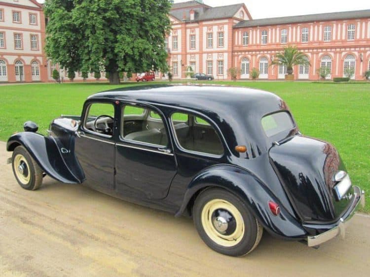 Rent a Citroen 11CV long version (1954) in Frankfurt