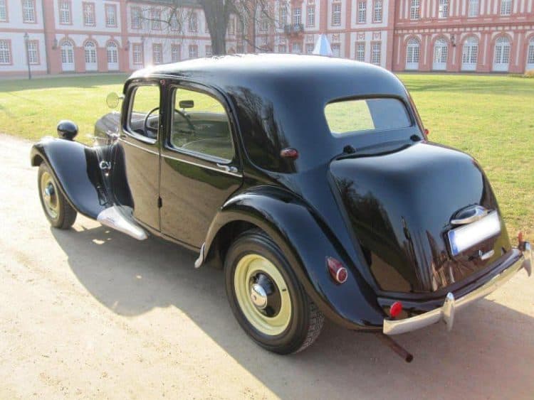 Rent a Citroen 11CV (1953) in Frankfurt