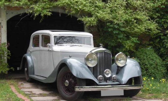Rent a Bentley 3.5 Liter in Bremen