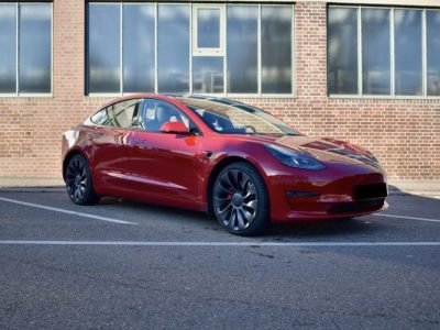 Rent a Tesla Model 3 Performance in Stuttgart