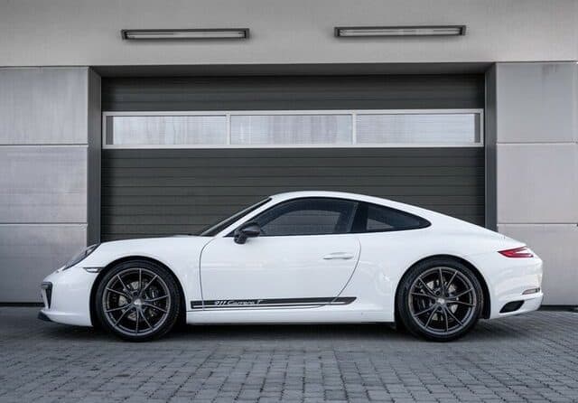 Rent a Porsche 911 in Munich