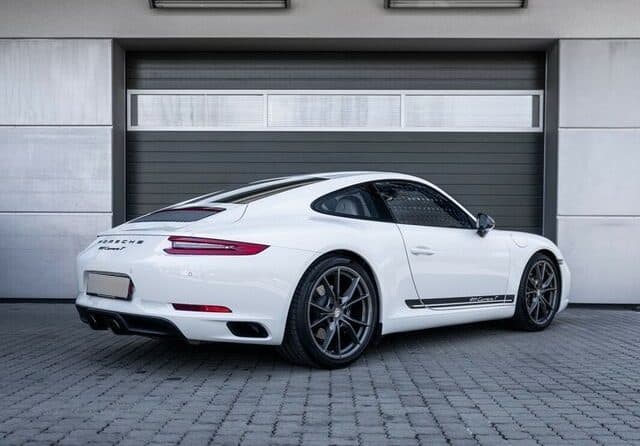 Rent a Porsche 911 in Munich