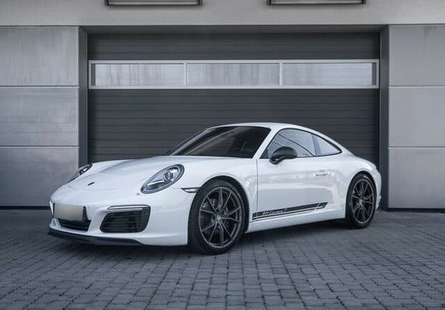 Rent a Porsche 911 in Munich