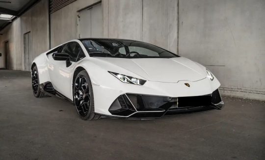 Rent a Lamborghini Huracan EVO in Frankfurt